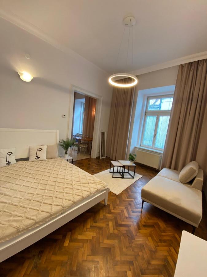 Apartment In City Center Košice Εξωτερικό φωτογραφία